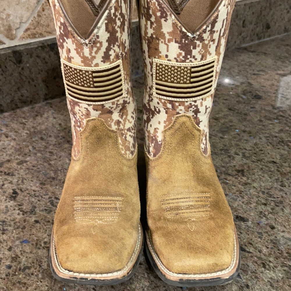 Ariat Youth patriotic boots
